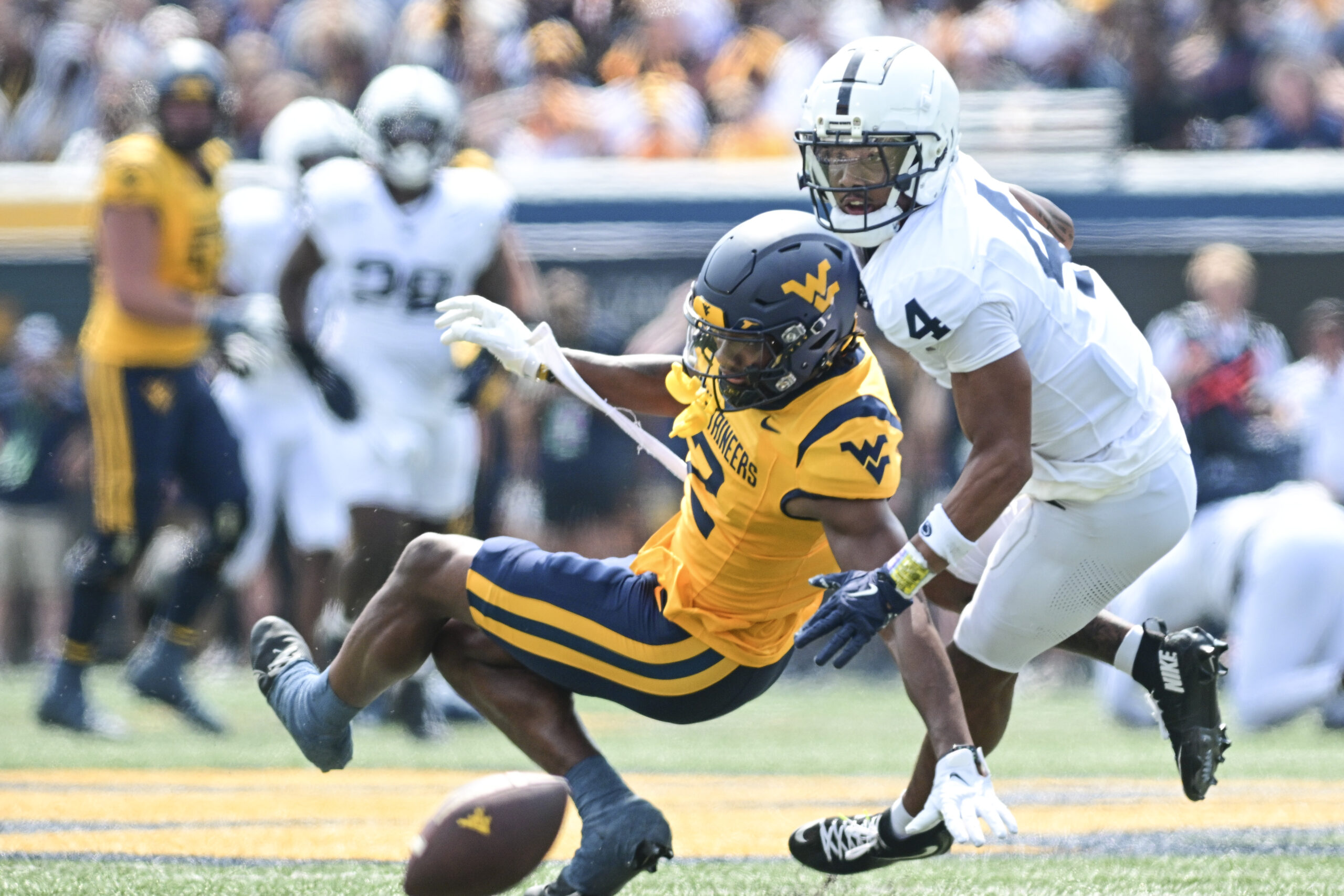 COLUMN: Penn State made the adjustments West Virginia couldn't to find success on offense